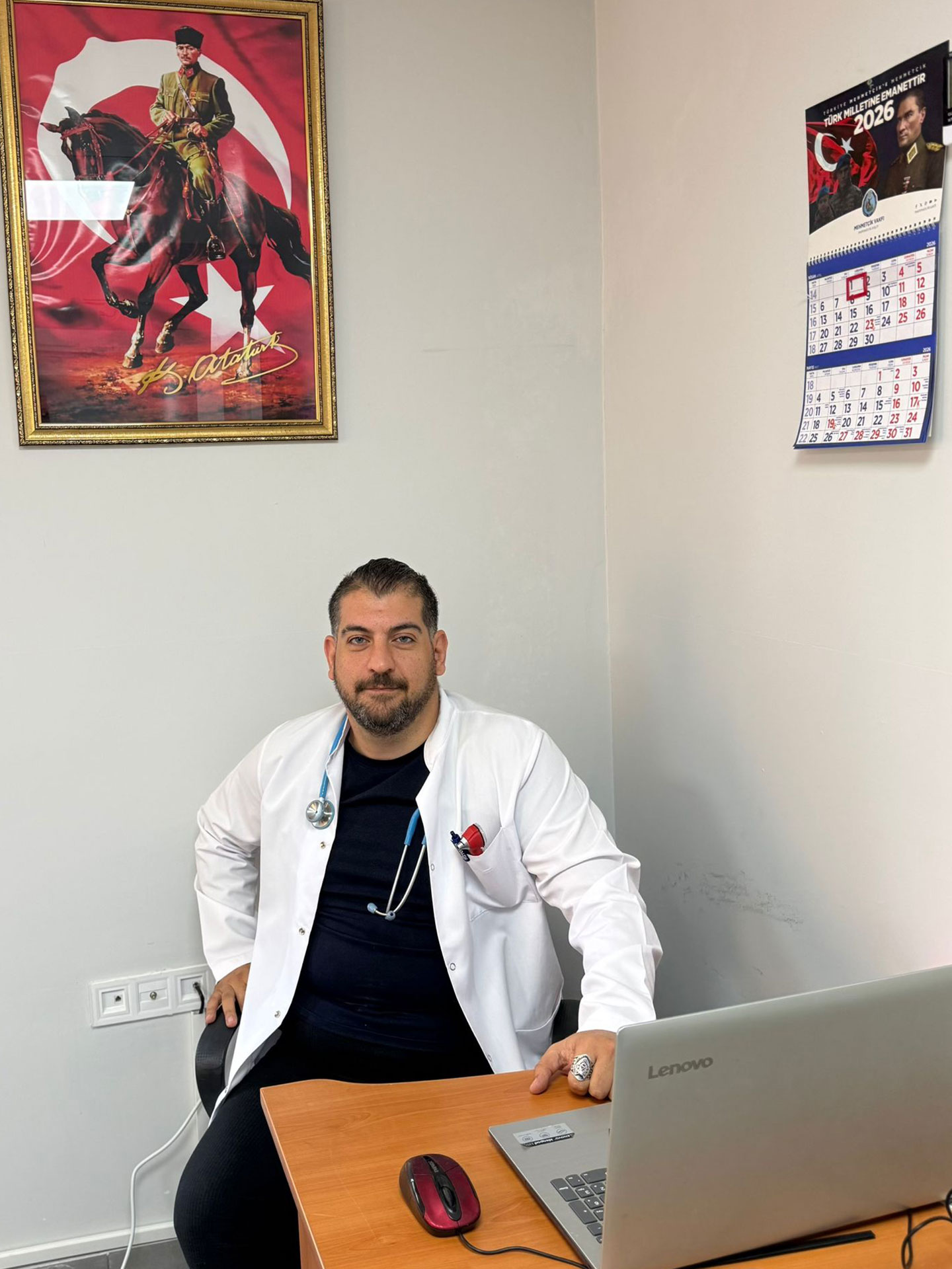 DR. KURTULUŞ DAYAK